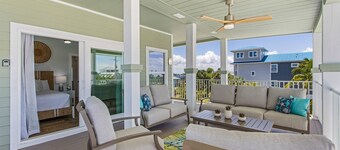 2633 Entire Duplex w/ Pool, Balconies & Beach Nearby