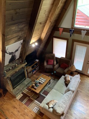 Télévision, cheminée