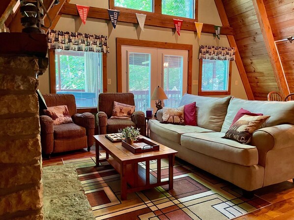 Télévision, cheminée