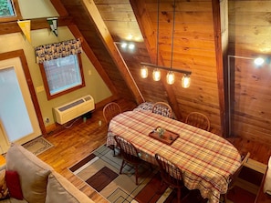 Dining - Chalet style cabin with loft bedroom, hot tub and internet (Stanton)