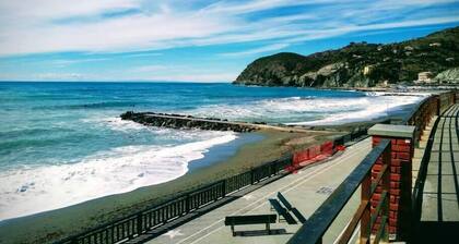 Holiday Home Tra Le Mura "Timo"-Levanto 5 Terre-