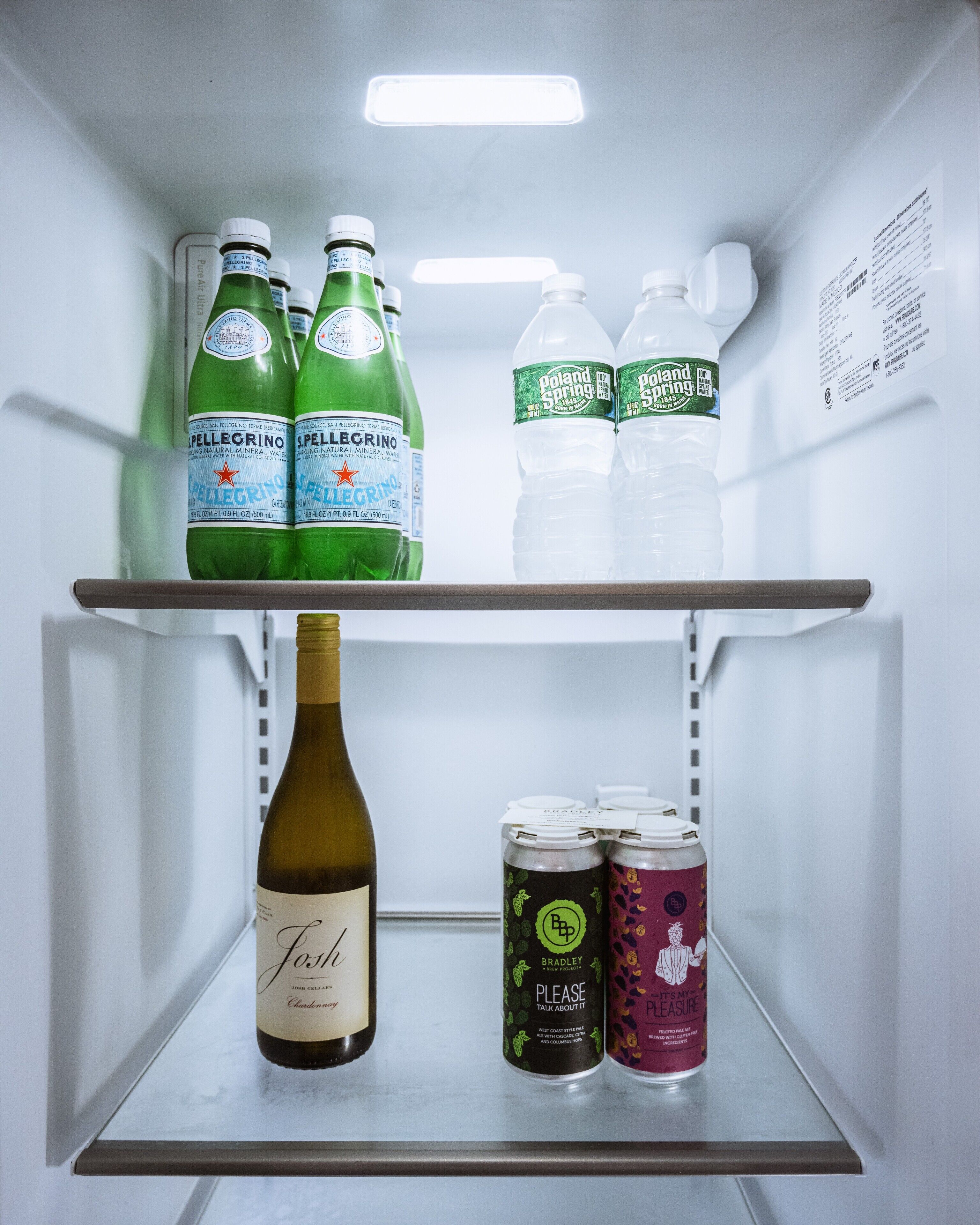 Updated Victorian Steps to Beach and Main St