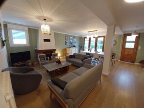 Smart TV, video games, ping pong - Gîte de Clairville, Family house with seaside pool (Erquy)