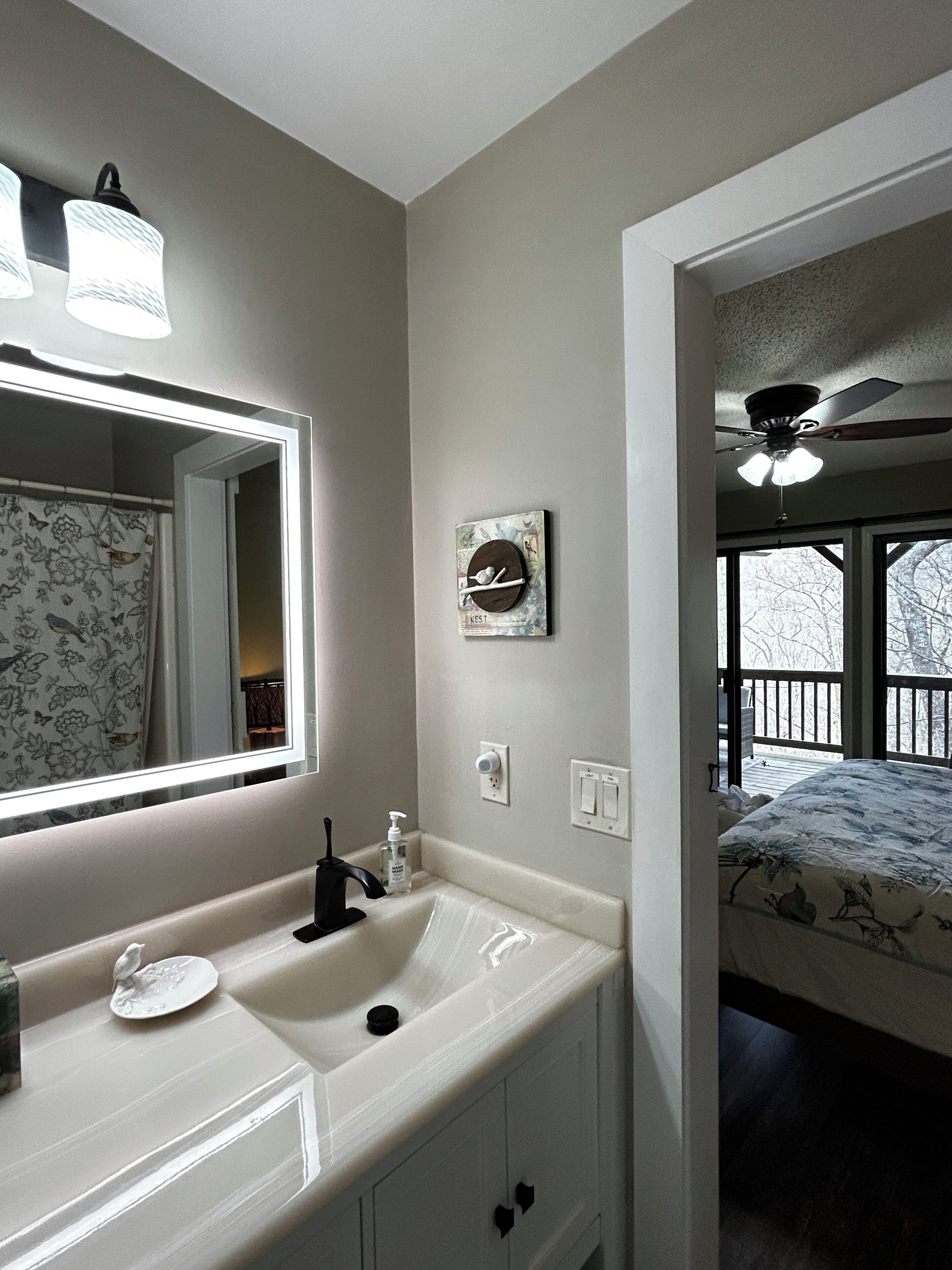 2 chambres, bureau, fer et planche à repasser, Wi-Fi gratuit