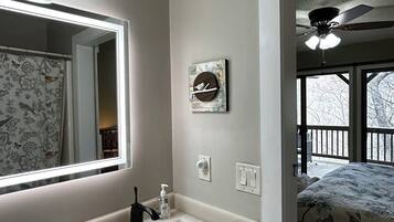 2 chambres, bureau, fer et planche Ă repasser, Wi-Fi gratuit