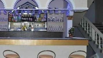 Bar (in der Unterkunft)