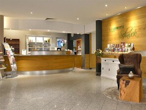 Lobby - Landhotel Schnuck (Schneverdingen)