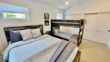 3 habitaciones, escritorio, cuna de viaje y wifi gratis