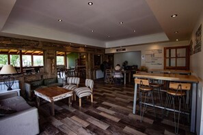 Interior - Fitz ROY INN (El Chalten)