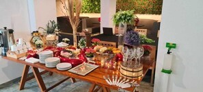 تناول الطعام