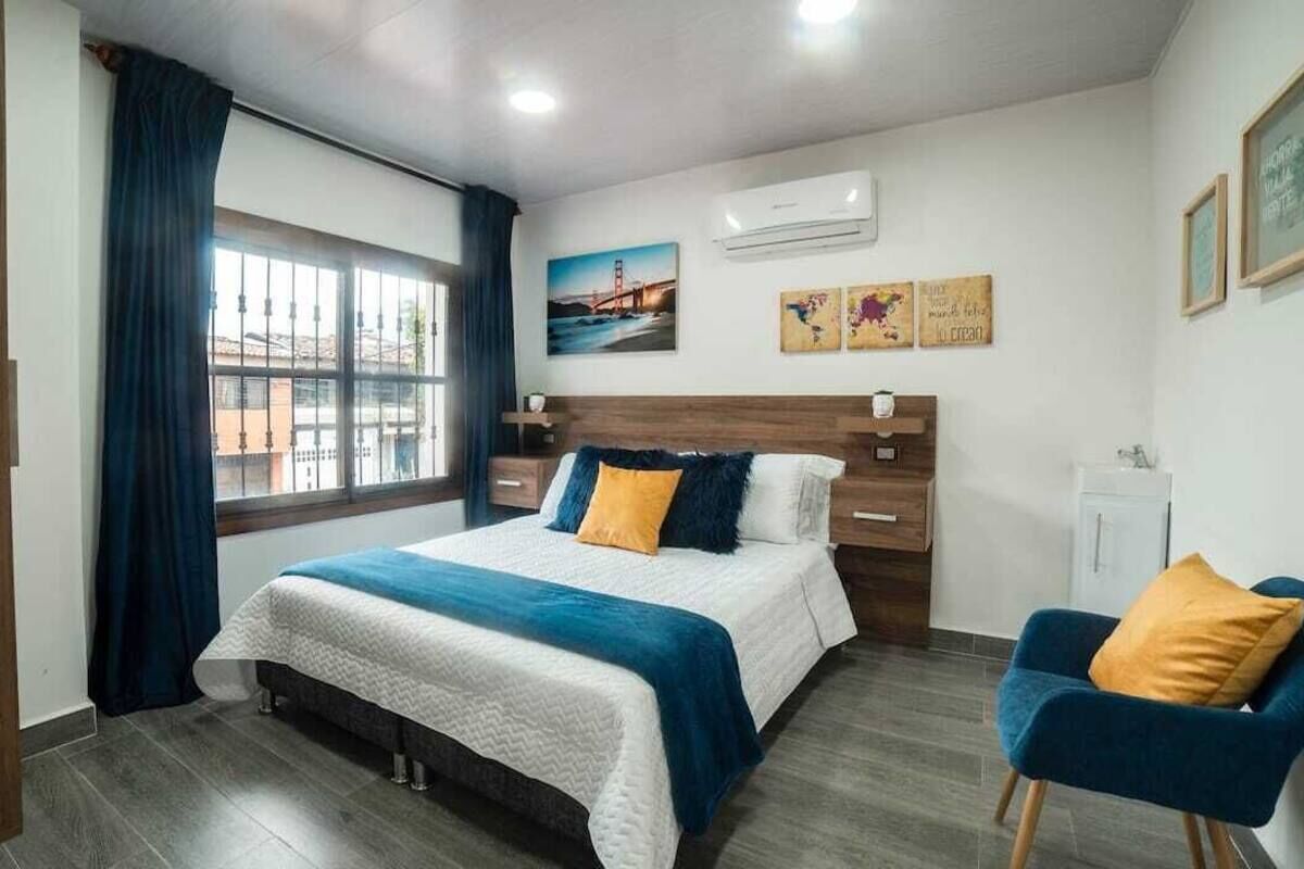 2 bedrooms, iron/ironing board, travel cot, free WiFi