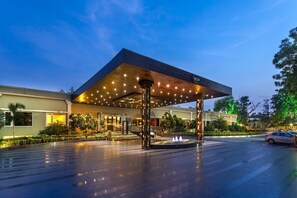 บริเวณภายนอก