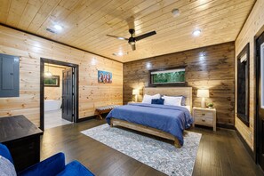 3 chambres, bureau, fer et planche à repasser, Wi-Fi gratuit