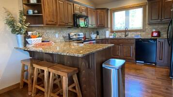 Rumah (GT254) | Dapur pribadi