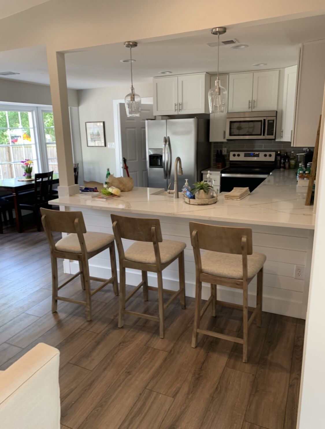 Modern farmhouse - your home away from home!