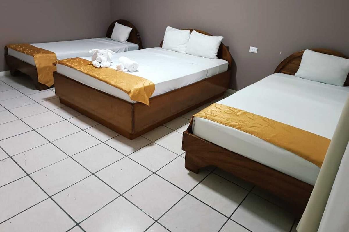 Individually furnished, desk, free WiFi, bed sheets