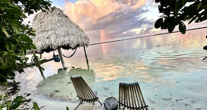 Charming Modern Beach Villa with 360 Island views & easy resort access