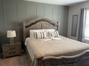 3 bedrooms, iron/ironing board, free WiFi, bed sheets