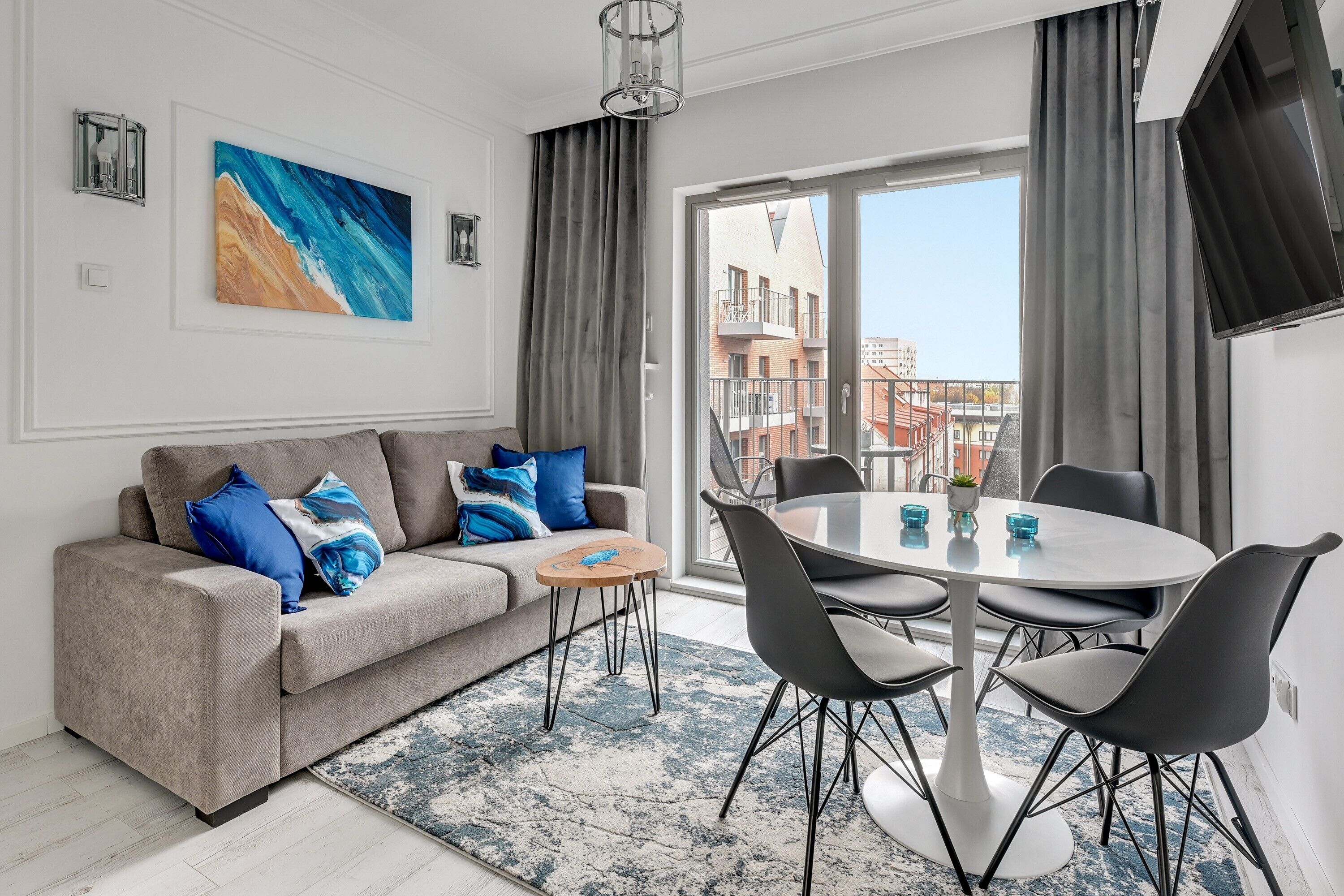 Comfort Apartment, 1 Bedroom, Non Smoking, Balcony | Living area | 40-inch Smart TV with cable channels, TV