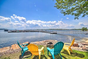 Property grounds - Lake Champlain Home w/ Decks, Kayaks & Fire Pit! (Saint Albans City)
