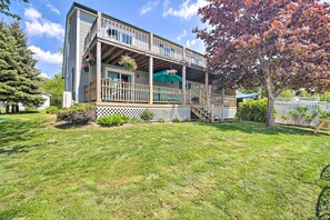 Exterior - Lake Champlain Home w/ Decks, Kayaks & Fire Pit! (Saint Albans City)