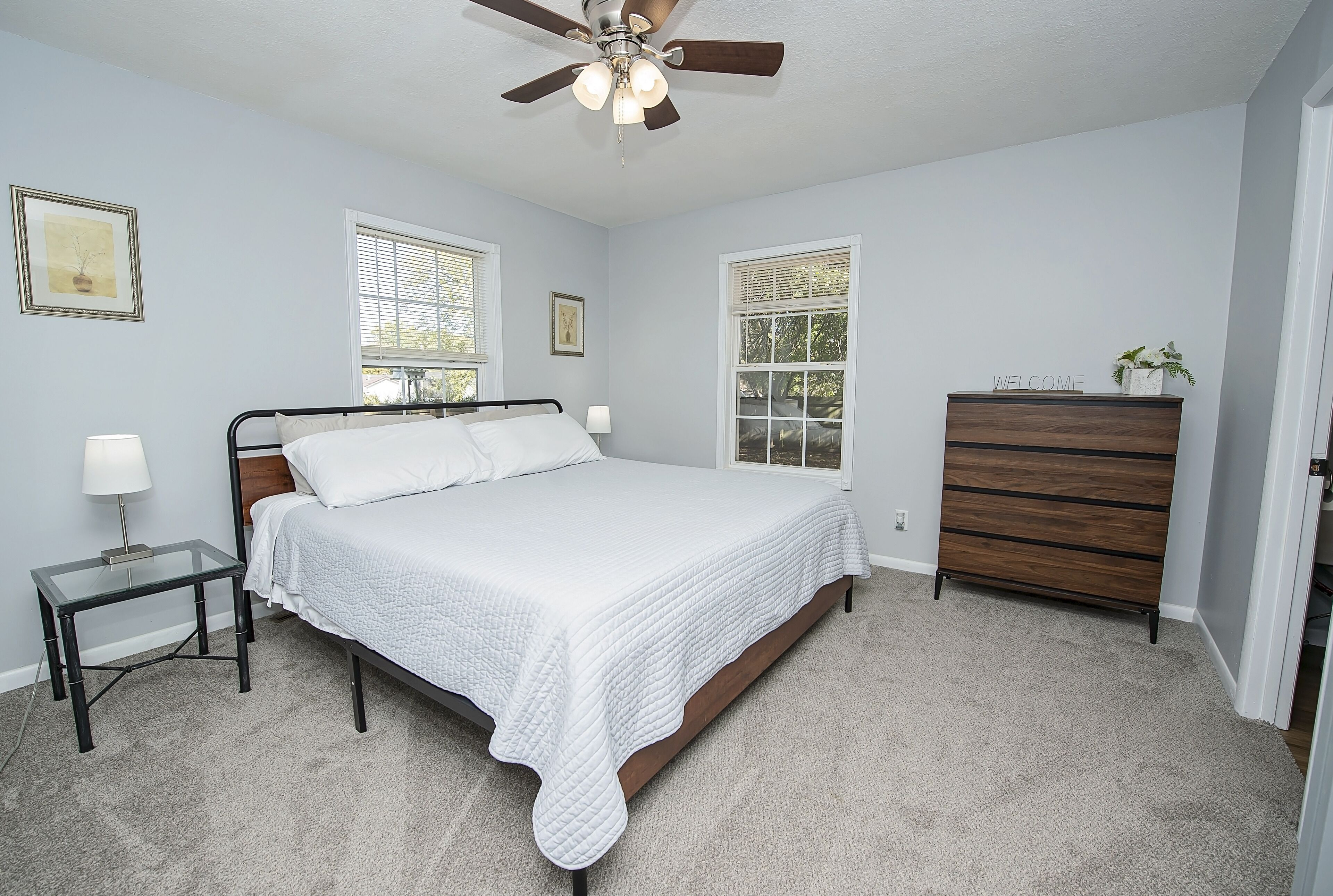 New Lovely Home! 2 Miles to Downtown.