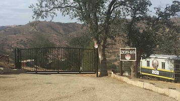 Enceinte de lâhĂ©bergement