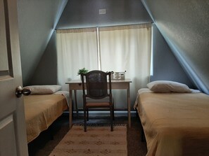 2 bedrooms, free WiFi, bed sheets