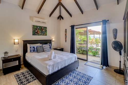 Secluded Home with Private Pool, Grilling Area, Covered Patio, & Free WiFi