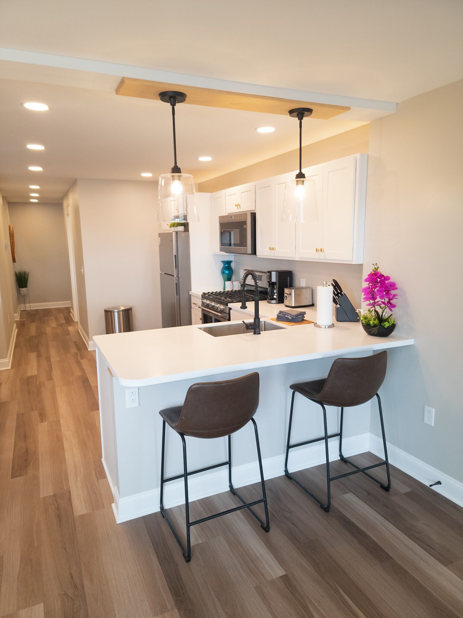 Downtown Lake View Condo (Unit 3)