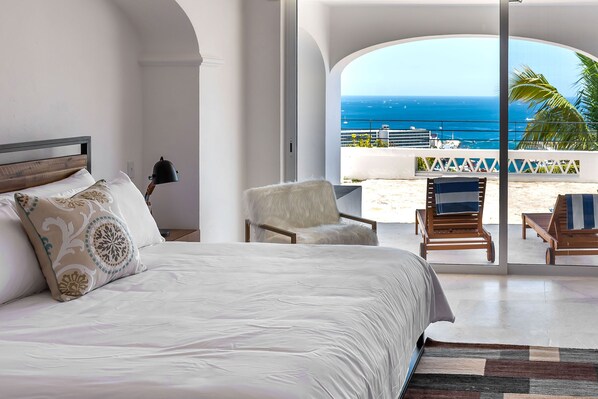 3 bedrooms, travel crib, free WiFi, bed sheets