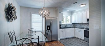 Fondren "Upper Level Style, Comfort and Luxury