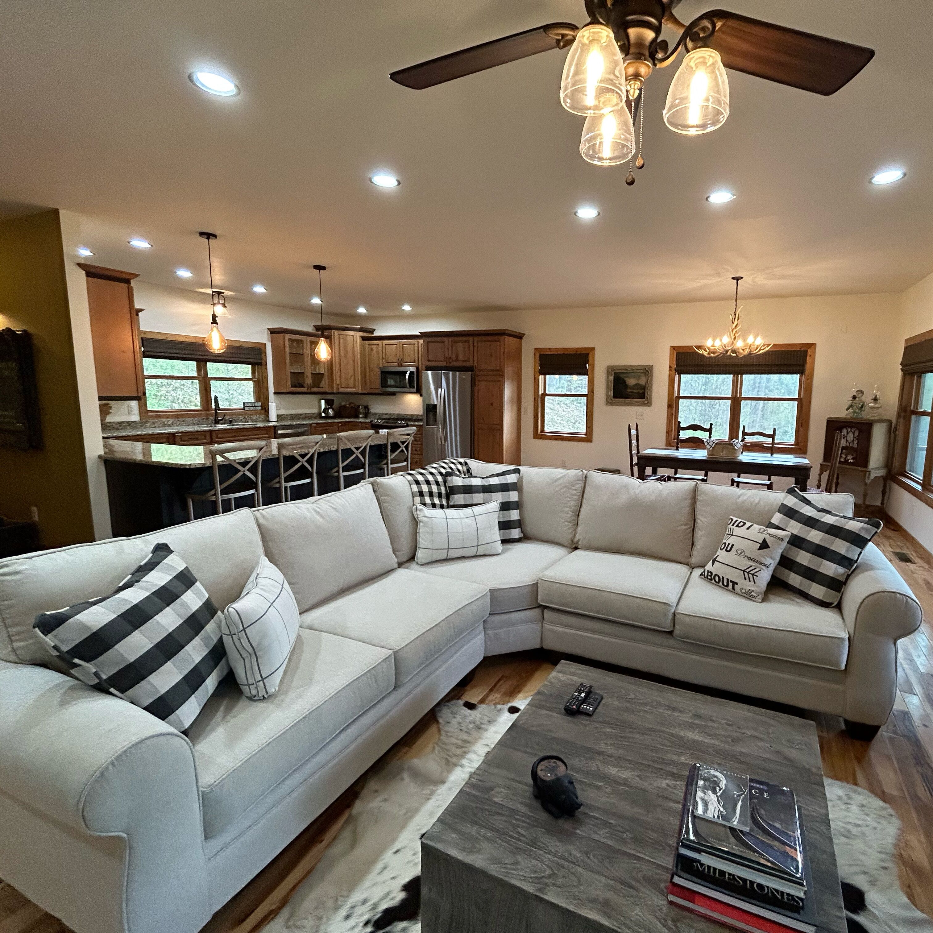 Smart TV, fireplace, DVD player, foosball