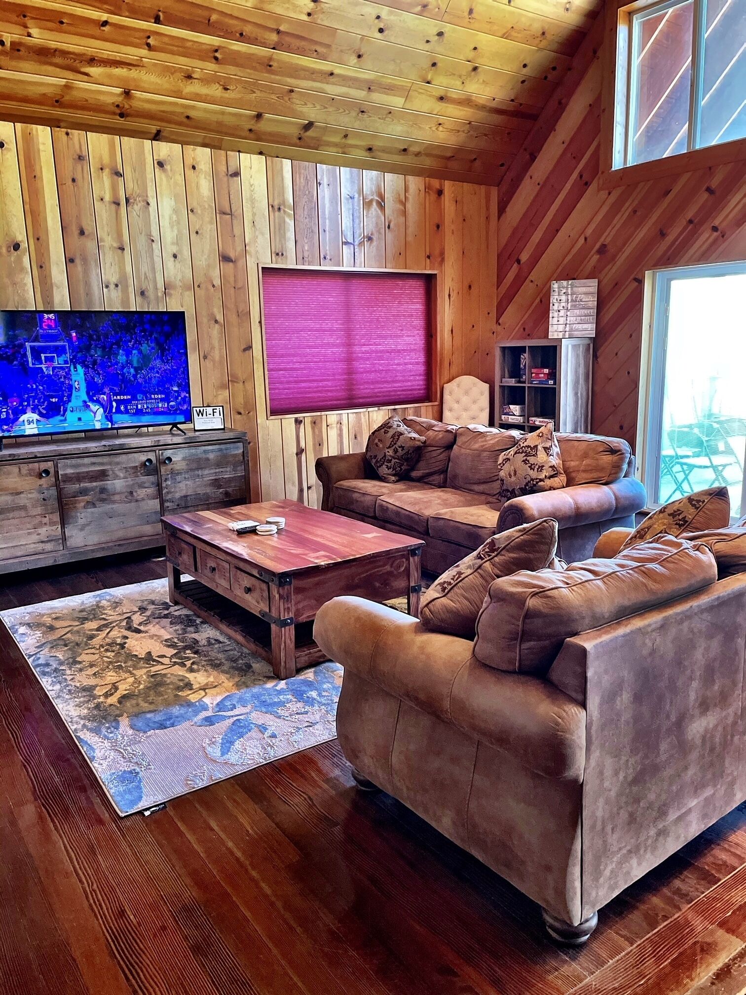 Taulutelevisio, työhuone