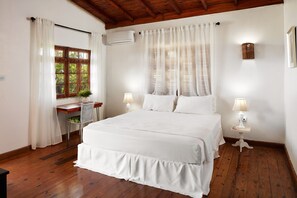 3 soverom, skrivebord, strykejern/-brett og wi-fi (inkludert)