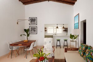 TV, computer monitors - Rose Villa Jamaica (Tower Isle)