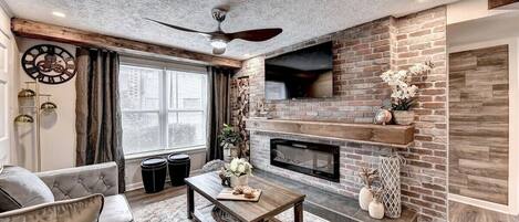 Téléviseur connecté, foyer