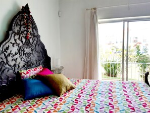 4 quartos, ferros/tábuas de passar roupa, Wi-Fi, roupa de cama