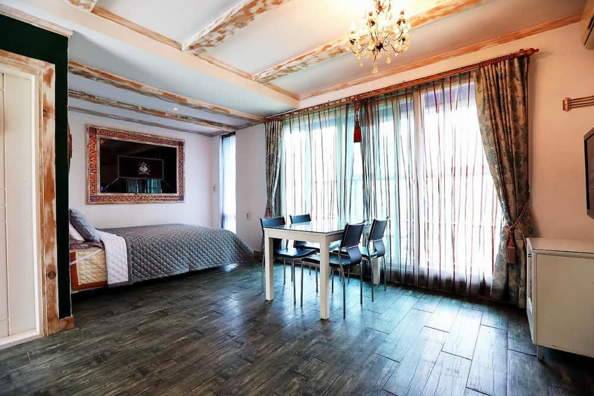 Basic Room, 1 Bedroom (beach(1cheong)(withpet)) | 1 bedroom, WiFi (free)