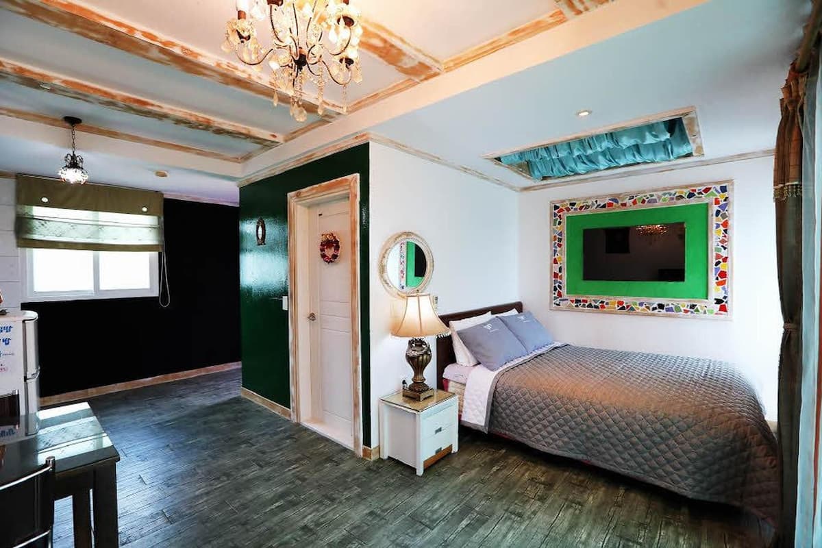 Basic Room, 1 Bedroom (ruby(withpet)) | 1 bedroom, WiFi (free)