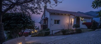 Geoje Badatga, Aesop Ajeossine jip