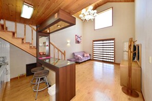 Basic Room, 1 Bedroom (Anna (ocean view)) | 1 bedroom, free WiFi - Yangyang Amigas Pension (Yangyang)