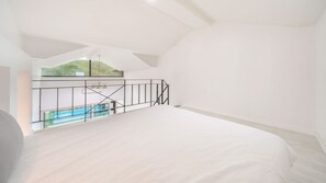 Basic Room, 1 Bedroom (B201) | 1 bedroom, free WiFi - Gapyeong Shiny Pension (Gapyeong)