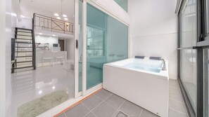 Basic Room, 1 Bedroom (B102) | 1 bedroom, free WiFi - Gapyeong Shiny Pension (Gapyeong)