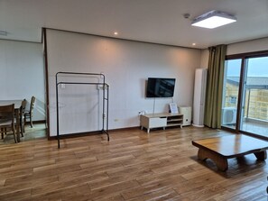 1 bedroom, free WiFi - Seogwipo Oasis Huyang Pension (Seogwipo)