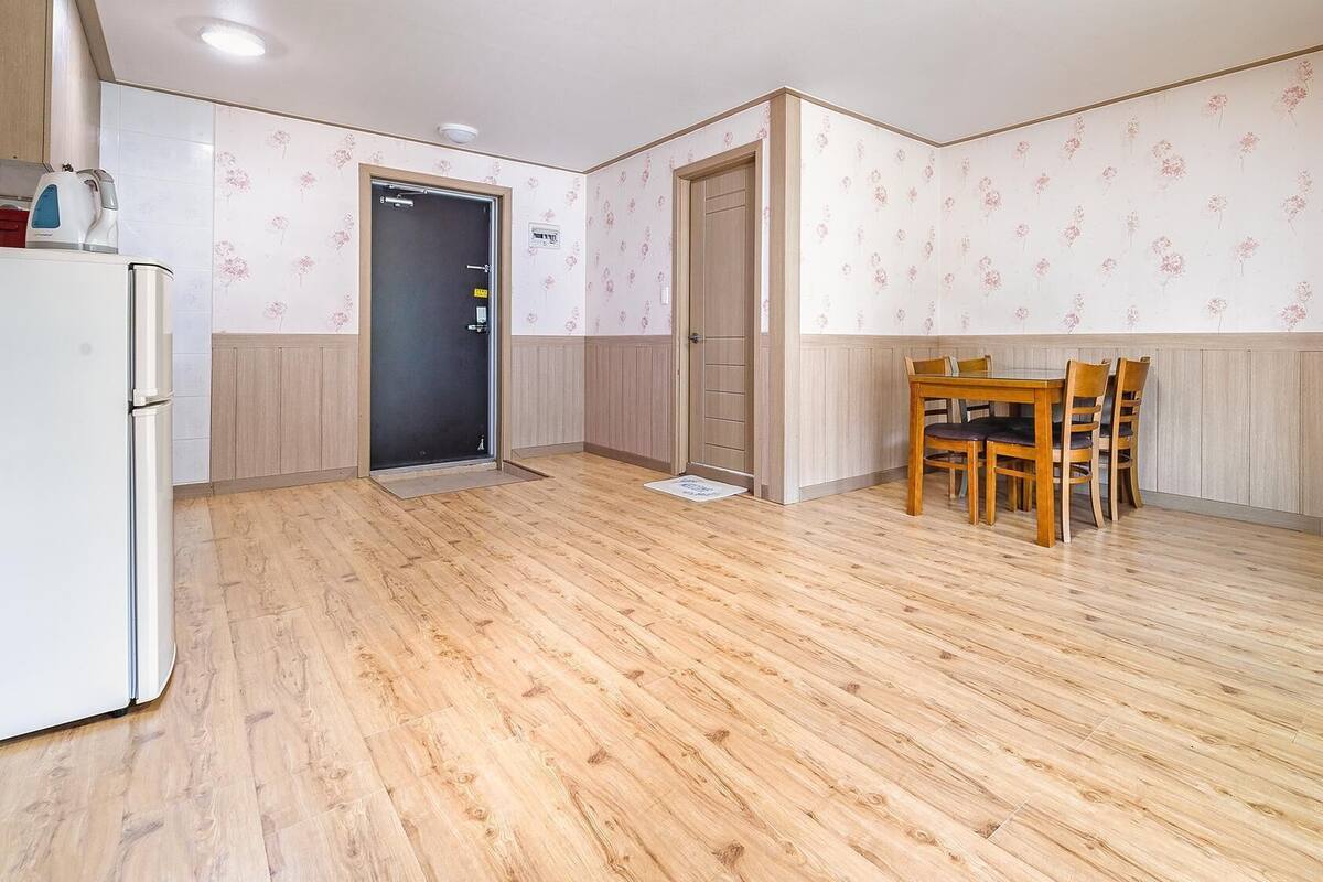 Basic Room, 1 Bedroom (203ho lavender) | 1 bedroom, free WiFi