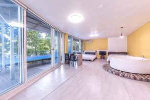 1 bedroom, free WiFi - Gapyeong Clubviva Spa Pension (Gapyeong)