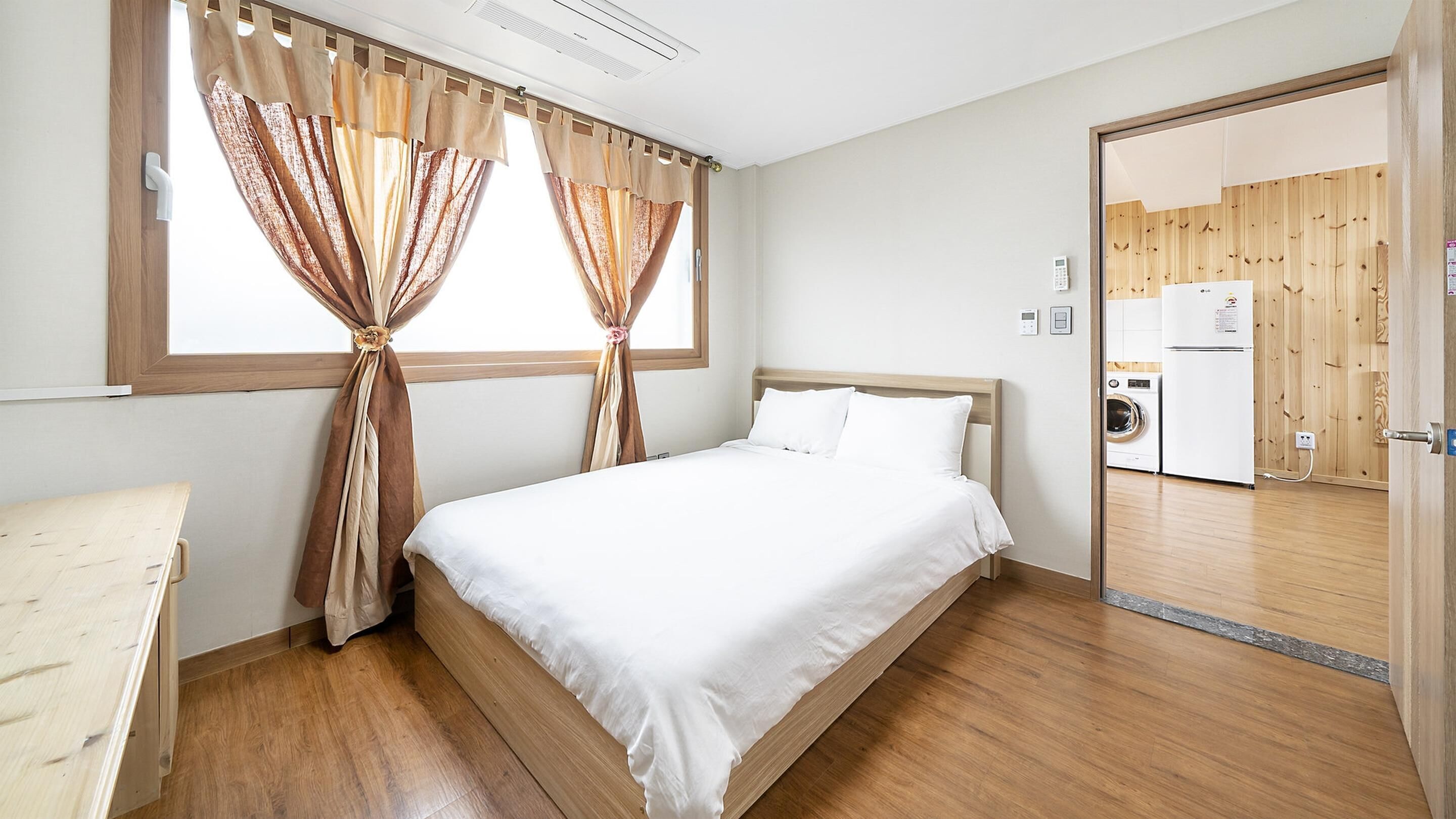 Quarto básico, 1 quarto (Dokchaehyeong 1.5 room) | 1 quarto, Wi-Fi de cortesia