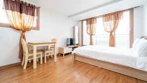 Perushuone, 1 makuuhuone (standard yangsil 14) | 1 makuuhuone, ilmainen Wi-Fi