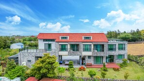 Exterior - Jeju Ondamhouse Pension (Jeju City)
